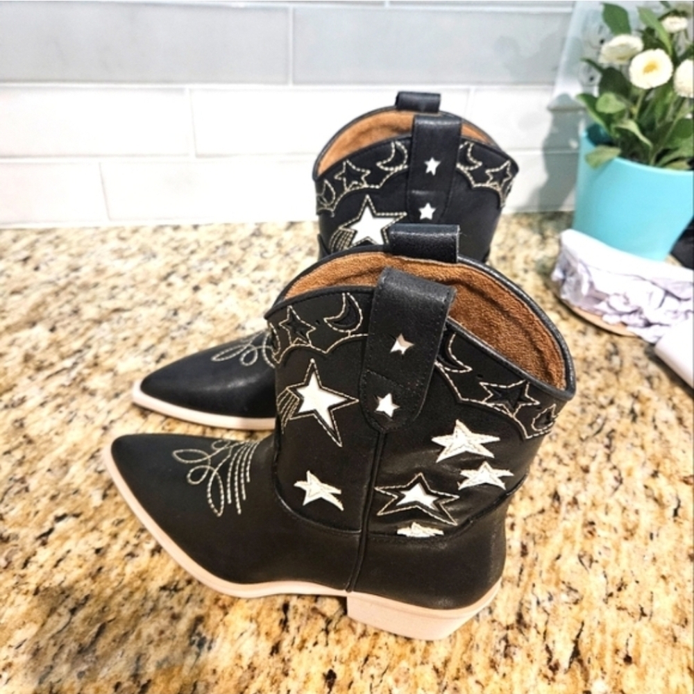 Western Stargazed Ankle Boots, 7.5 - Picture 6 of 6